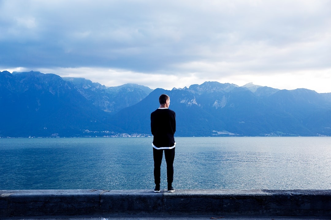 30 Days to Crystal-Clear Decision Making: The Sober Entrepreneur’s Advantage